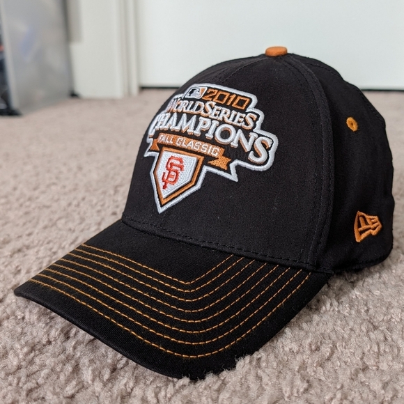 New Era Other - 39THIRTY New Era Authentic Collection San Francisco Giants WS2010 Black Cap OS